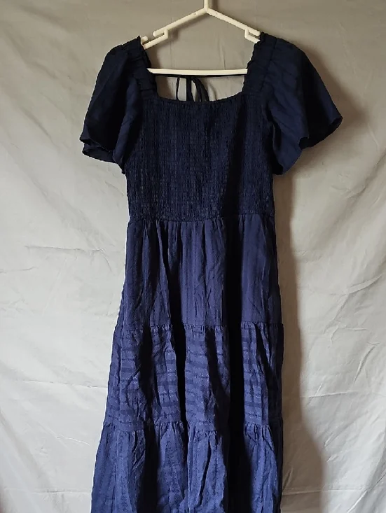 Smocked Square-Neck Tiered Midi Dress in Navy Size Medium - Picture 2 of 9